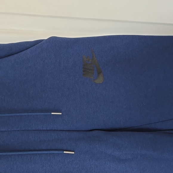 Women's nike navy blue sweat pant NOWT size xs - Picture 2 of 3